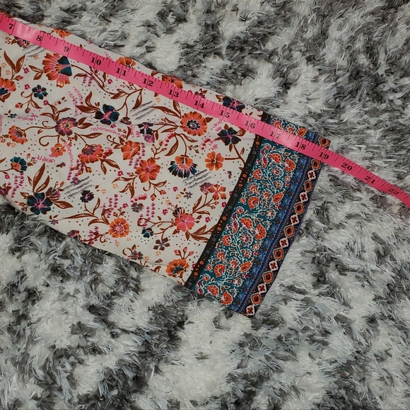 Chelsea & Violet Bohemian Dress - Picture 7 of 10